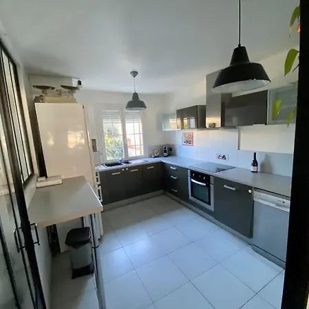 Charmante Maison 3 Chambres, Proches Des Plages