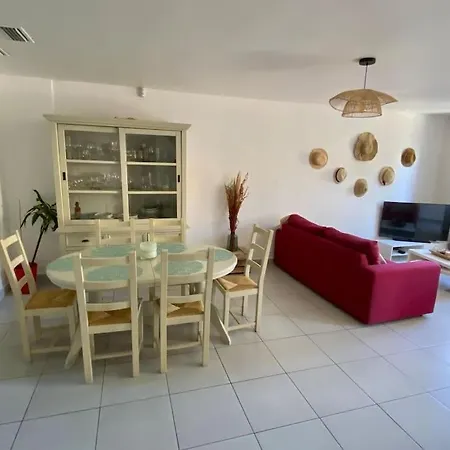 Charmante Maison 3 Chambres, Proches Des Plages *